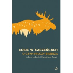 Łosie w kaczeńcach
